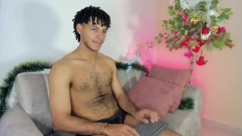 Snapshot of zyan_moreno chatting on November 2025 04:22:01 PM zyan_moreno online show from November 2025 04:22:01 PM