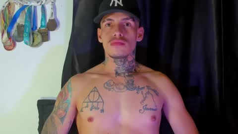 Snapshot of zyongarcia2020 chatting on January 2025 10:06:02 AM zyon garcia online show from January 2025 10:06:02 AM