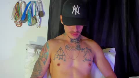 Snapshot of zyongarcia2020 chatting on January 2025 12:36:02 AM zyon garcia online show from January 2025 12:36:02 AM