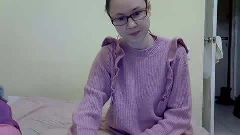 Zyuhre online show from February 2025 09:30:01 PM