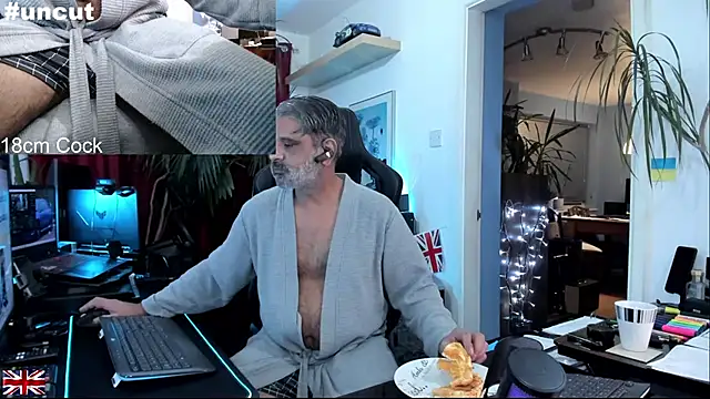 OnlineBossUK online show from November 2025 05:25:01 PM