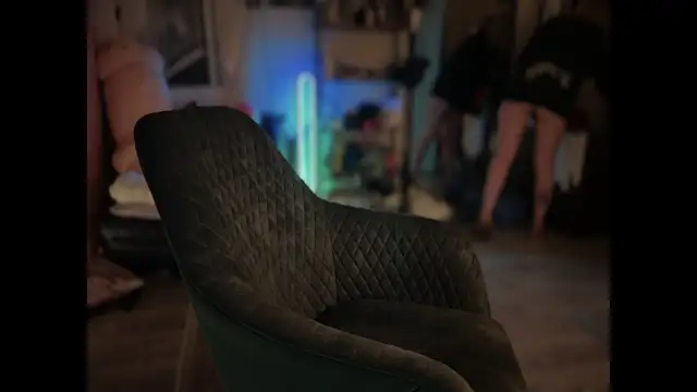 Mannarie Madsinn online show from September 2025 01:09:01 AM