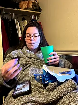 Snapshot of LacieStar chatting on December 2024 05:22:02 PM LacieStar online show from December 2024 05:22:02 PM