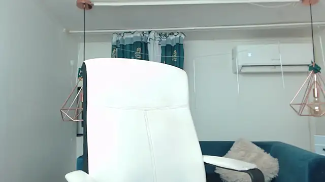 fuckaholicbabe xxx online show from January 2025 01:19:01 AM
