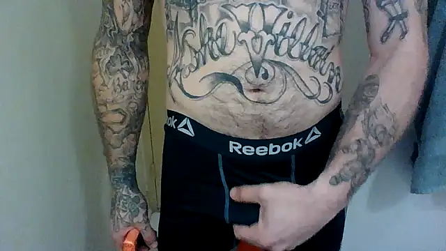 Snapshot of DADDY_KANE8--- chatting on January 2025 04:35:01 PM DADDY KANE8--- online show from January 2025 04:35:01 PM