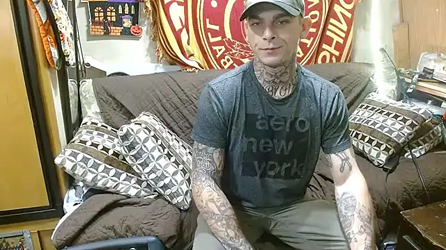 Snapshot of DADDY_KANE8--- chatting on February 2025 11:26:01 PM DADDY KANE8--- online show from February 2025 11:26:01 PM