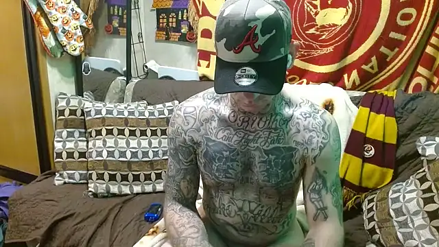 Snapshot of DADDY_KANE8--- chatting on February 2025 03:32:02 AM DADDY KANE8--- online show from February 2025 03:32:02 AM