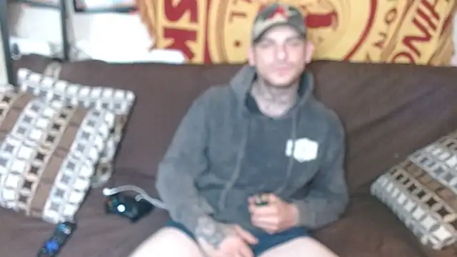 Snapshot of DADDY_KANE8--- chatting on February 2025 03:21:01 PM DADDY KANE8--- online show from February 2025 03:21:01 PM