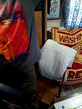 Snapshot of DADDY_KANE8--- chatting on February 2025 08:07:02 PM DADDY KANE8--- online show from February 2025 08:07:02 PM