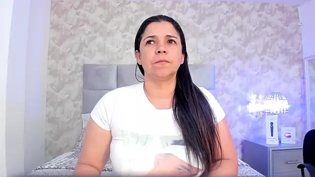 elizabeth coleman online show from March 2025 07:54:01 PM