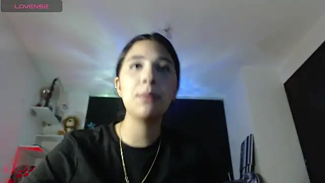 Snapshot of mia__lopez_ chatting on January 2025 11:13:02 PM mia lopez online show from January 2025 11:13:02 PM