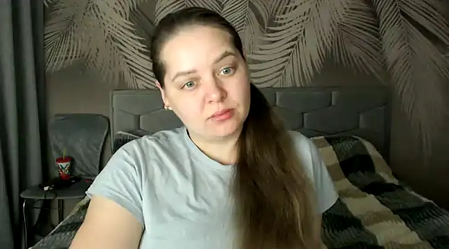 uliastar online show from December 2024 06:31:02 AM