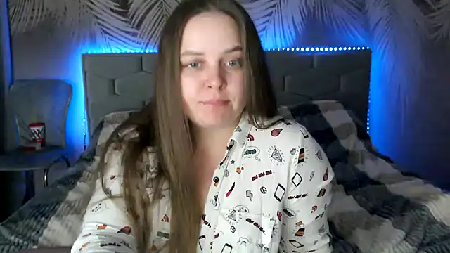 uliastar online show from December 2024 09:32:02 AM