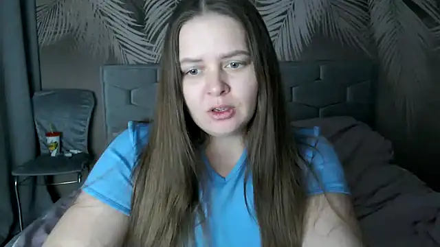 uliastar online show from December 2024 10:12:01 AM