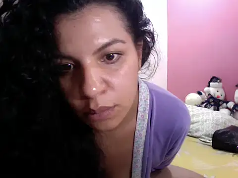 Snapshot of gatubelahot chatting on January 2025 02:03:02 AM gatubelahot online show from January 2025 02:03:02 AM