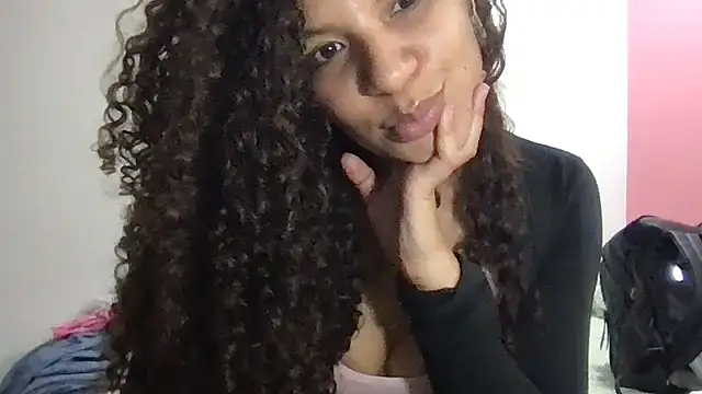 Snapshot of gatubelahot chatting on March 2025 12:32:01 AM gatubelahot online show from March 2025 12:32:01 AM