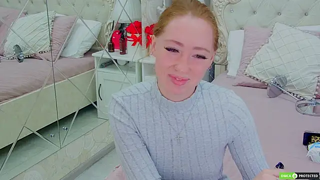 Snapshot of TinaBrook chatting on October 2025 04:00:02 AM TinaBrook online show from October 2025 04:00:02 AM