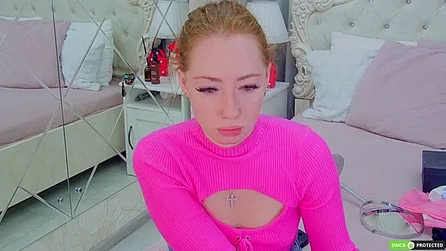 Snapshot of TinaBrook chatting on October 2025 03:29:02 AM TinaBrook online show from October 2025 03:29:02 AM