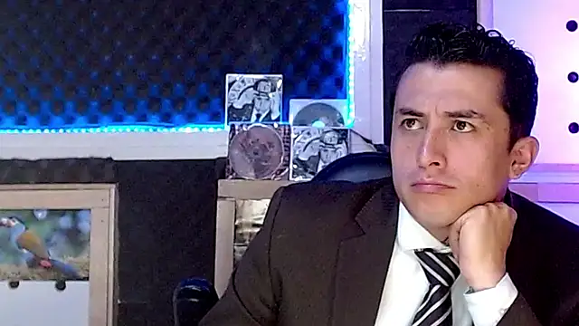 Darko0717 online show from January 2025 07:56:02 PM