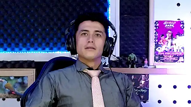 Darko0717 online show from January 2025 01:27:01 AM