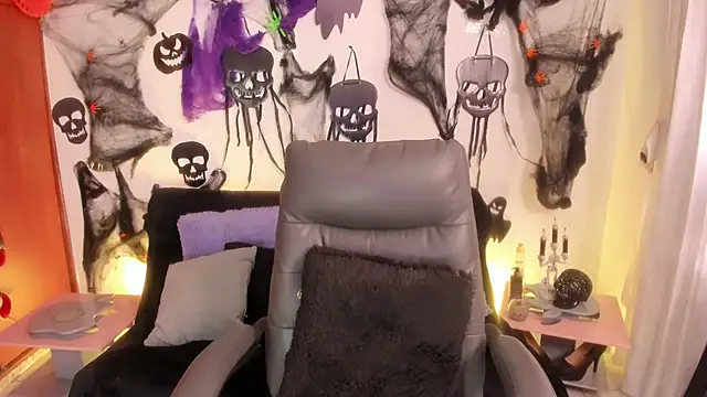 Cata green online show from October 2025 08:21:02 PM