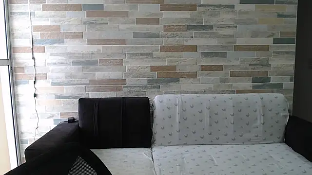 MommyMiaWs online show from October 2025 01:08:01 PM