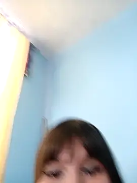 Snapshot of EmiTranny chatting on January 2025 03:32:02 PM EmiTranny online show from January 2025 03:32:02 PM