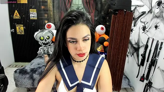 Snapshot of criss_21_ chatting on November 2025 08:08:01 PM criss 21 online show from November 2025 08:08:01 PM