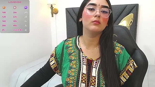 analishalimar online show from February 2025 03:05:01 PM