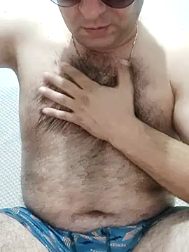 Snapshot of fraud705 chatting on September 2025 04:28:01 PM fraud705 online show from September 2025 04:28:01 PM