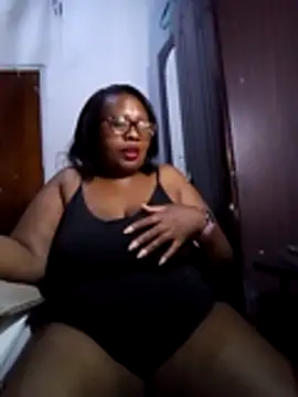 YELLOW BONE online show from October 2025 08:26:01 PM