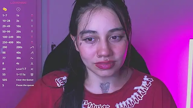 Snapshot of val_bardot chatting on September 2025 04:17:01 AM val bardot online show from September 2025 04:17:01 AM