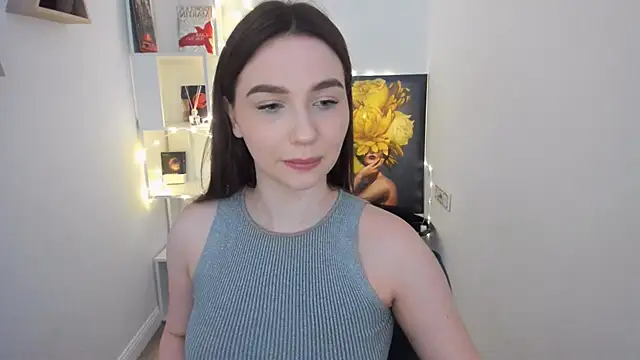 GracefulLook online show from February 2025 09:20:02 AM