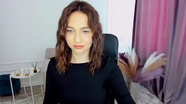 GracefulLook online show from March 2025 11:12:02 AM