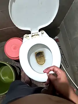 Snapshot of rajstrip12650 chatting on December 2025 08:04:02 PM rajstrip12650 online show from December 2025 08:04:02 PM