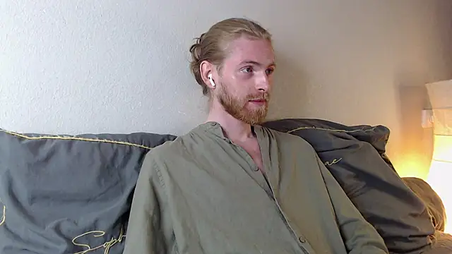 Damien Bi online show from September 2025 09:38:01 PM