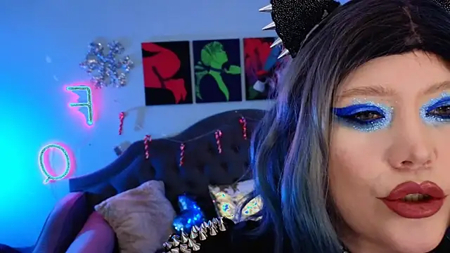 wickedxqueen online show from December 2024 10:55:01 PM