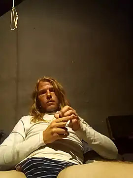 Snapshot of Salted_Playday chatting on January 2025 01:32:01 AM Salted Playday online show from January 2025 01:32:01 AM