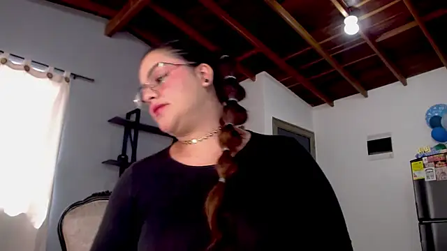 Snapshot of maela1 chatting on October 2025 06:51:02 PM maela1 online show from October 2025 06:51:02 PM