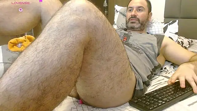 Snapshot of rodrher81 chatting on November 2025 11:51:01 PM rodrher81 online show from November 2025 11:51:01 PM