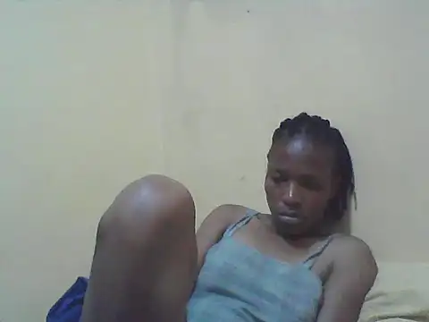 Snapshot of Smillie_prety chatting on November 2025 03:28:01 AM Smillie prety online show from November 2025 03:28:01 AM