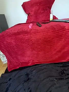 Snapshot of AlisaaRose chatting on February 2025 11:34:01 AM AlisaaRose online show from February 2025 11:34:01 AM