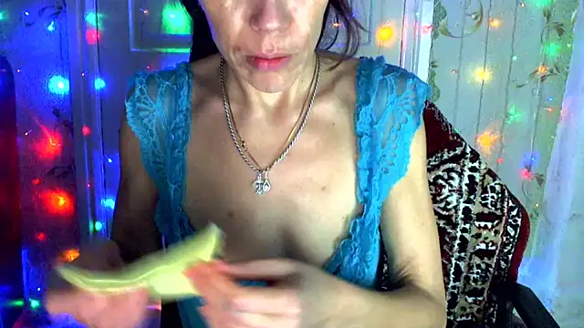 Ladywinter online show from January 2025 03:43:01 PM
