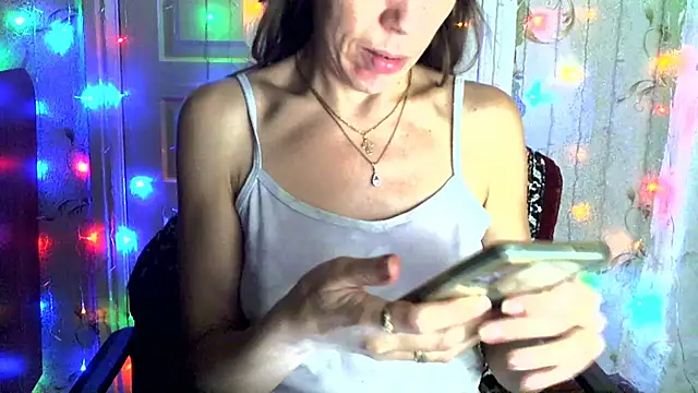 Snapshot of Ladywinter chatting on November 2025 06:53:01 PM Ladywinter online show from November 2025 06:53:01 PM