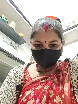 Snapshot of Riyaa-Devi chatting on December 2024 05:26:02 PM Riyaa-Devi online show from December 2024 05:26:02 PM