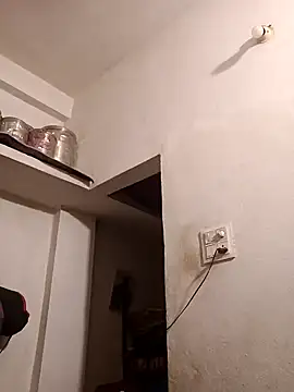 Snapshot of Riyaa-Devi chatting on December 2024 03:40:02 AM Riyaa-Devi online show from December 2024 03:40:02 AM