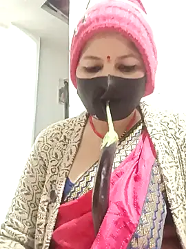 Snapshot of Riyaa-Devi chatting on December 2024 05:25:01 PM Riyaa-Devi online show from December 2024 05:25:01 PM