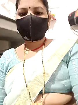 Snapshot of Riyaa-Devi chatting on January 2025 05:32:01 PM Riyaa-Devi online show from January 2025 05:32:01 PM