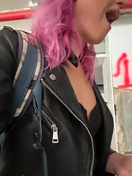 Dina-Light online show from February 2025 02:44:02 PM