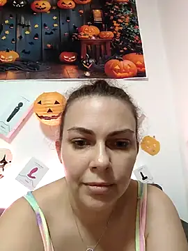 Snapshot of LEAsquirt91 chatting on November 2025 11:18:02 AM LEAsquirt91 online show from November 2025 11:18:02 AM